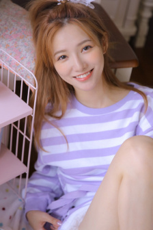丰满白嫩少妇肉肉大HD